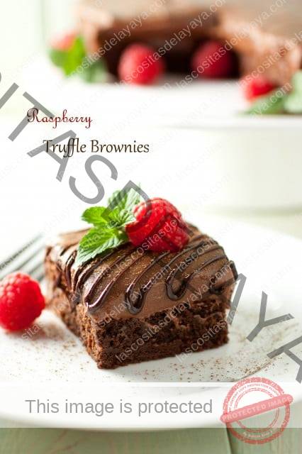 brownies de frambuesa y trufa 9text